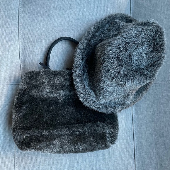 Faux Fur Grey Bag - Picture 2 of 6
